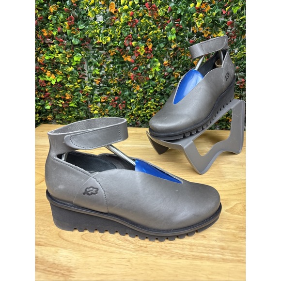Loints of Holland Selena Ankle Strap Wedge Mary Jane Gray Women EUR 39 US 8-8.5 - Picture 1 of 10